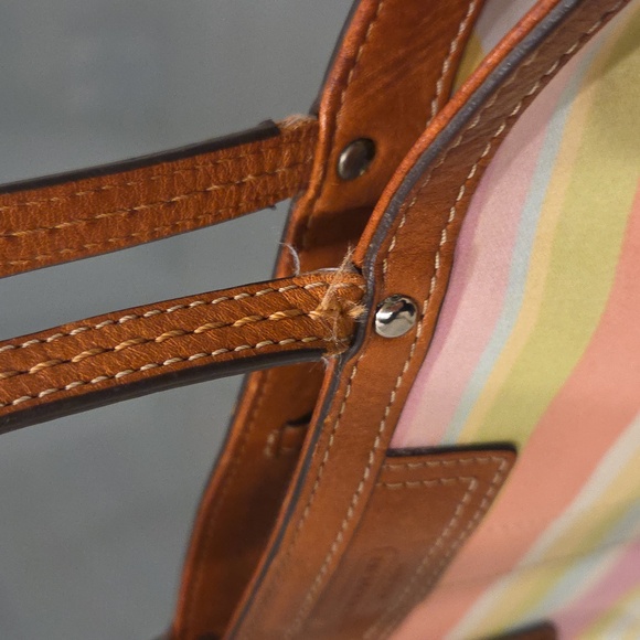 Y2K Coach Hamptons Bag - Picture 9 of 12